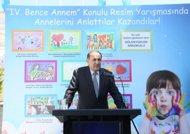 BU YIL DÖRDÜNCÜSÜ DÜZENLENEN BENCE ANNEM TEMALI RESİM YARIŞMASI ÖDÜL TÖRENİ DÜZENLENDİ!